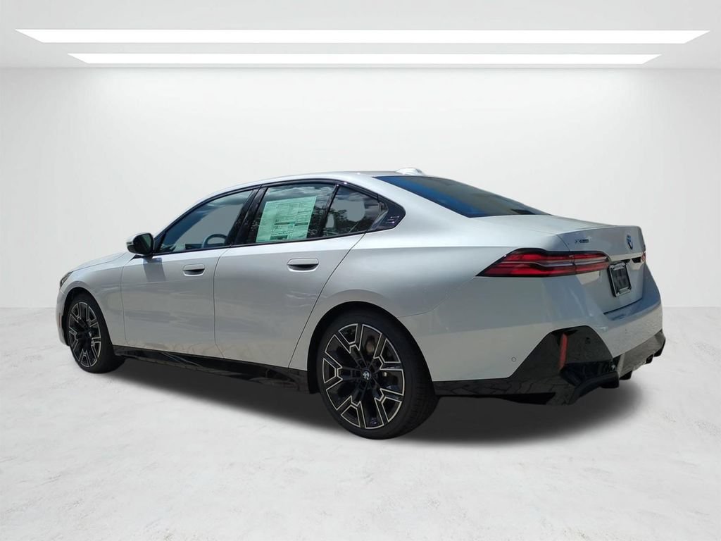 New 2027 BMW 530i xDrive w/ M Sport Package AWD/4WD image 6