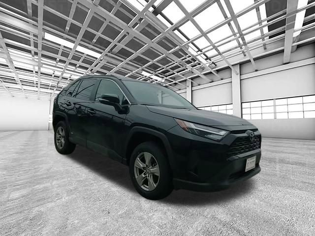Certified 2025 Toyota RAV4 XLE image 1