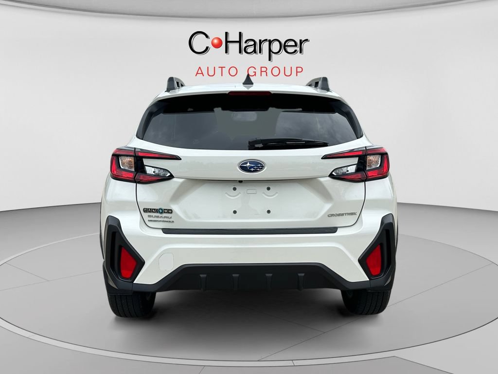 Used 2024 Subaru Crosstrek 2.0i Premium AWD/4WD image 4
