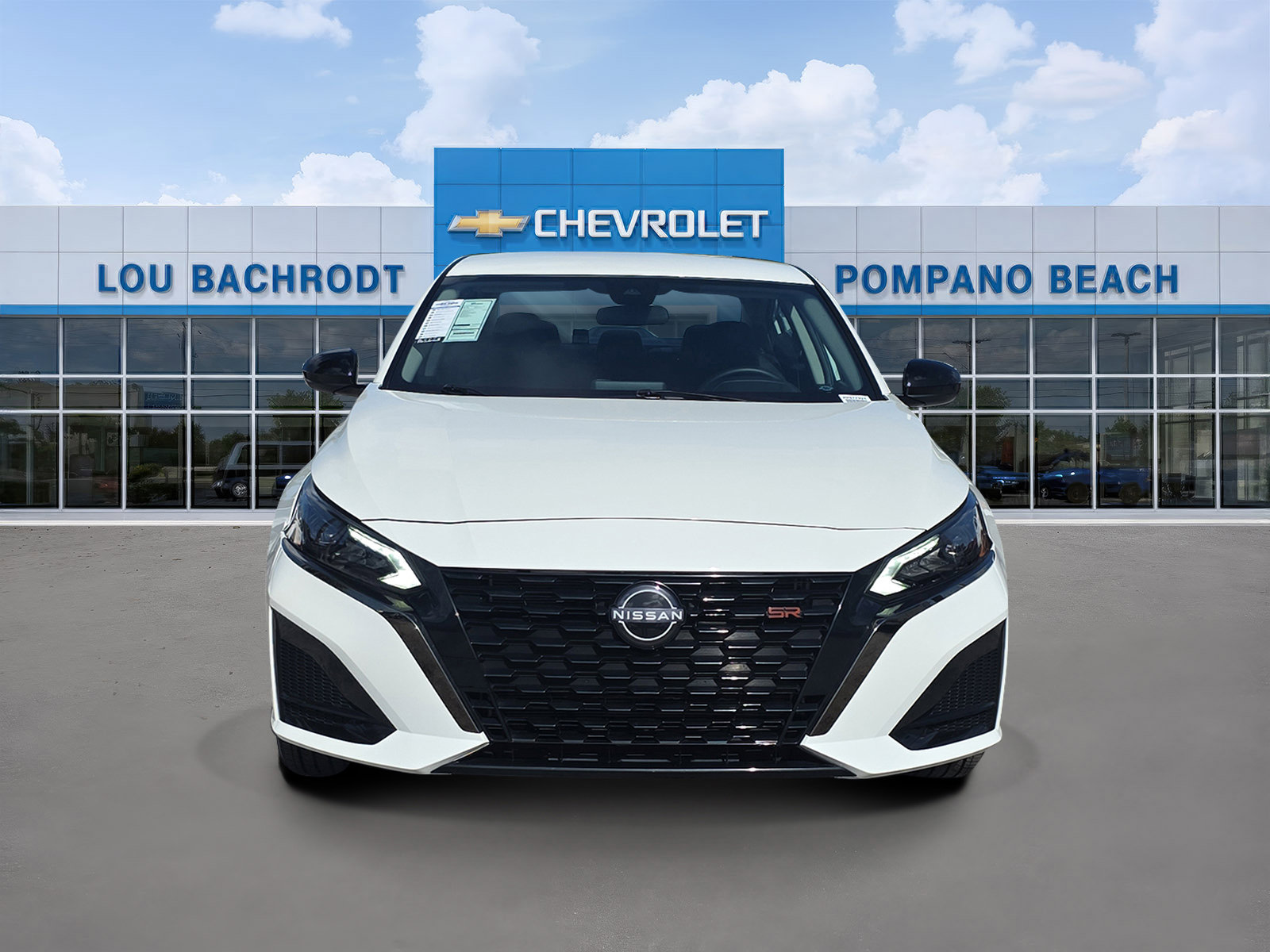 Used 2025 Nissan Altima 2.5 SR AWD/4WD image 2