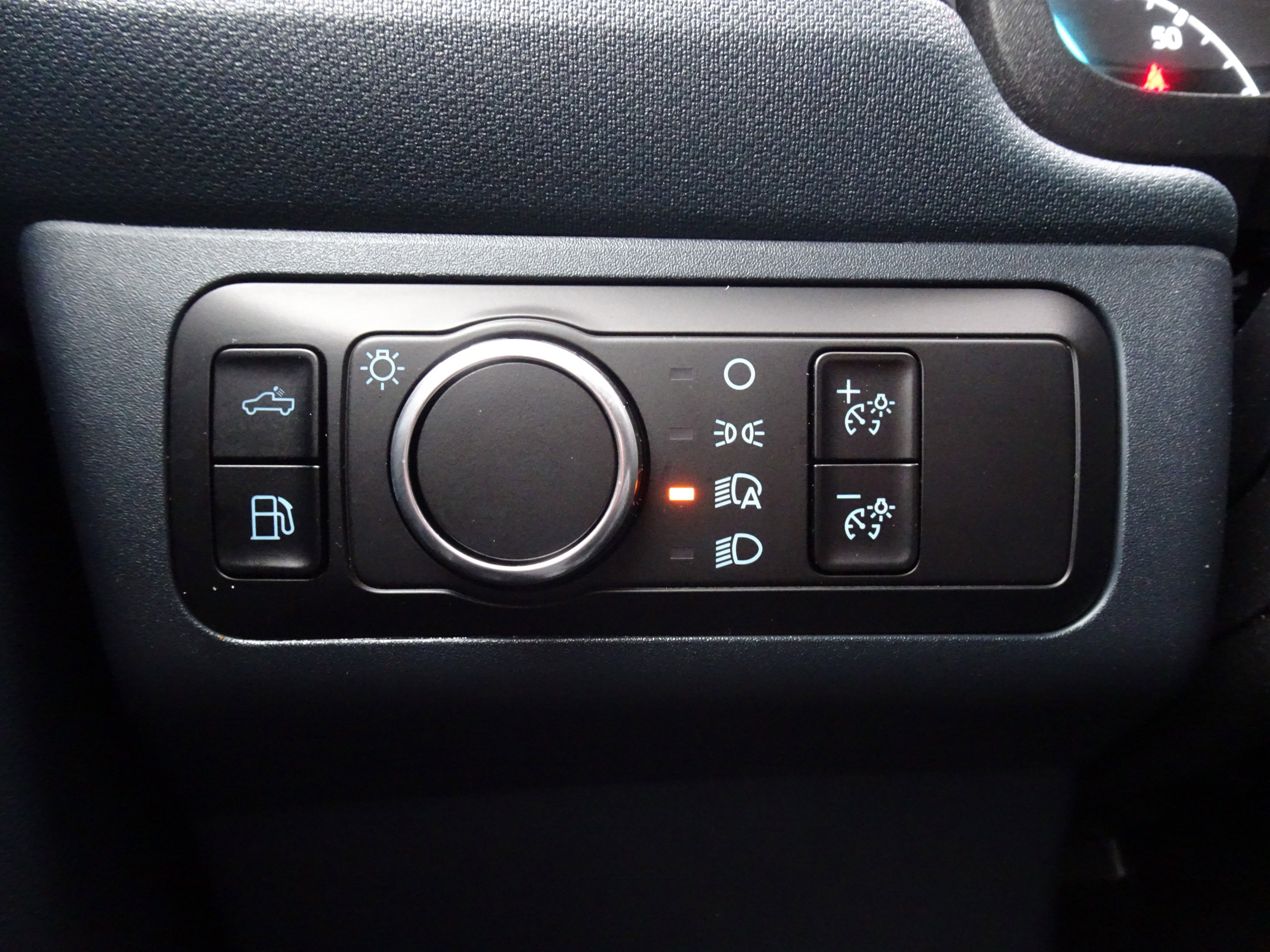 Used 2024 Ford Maverick XL image 26