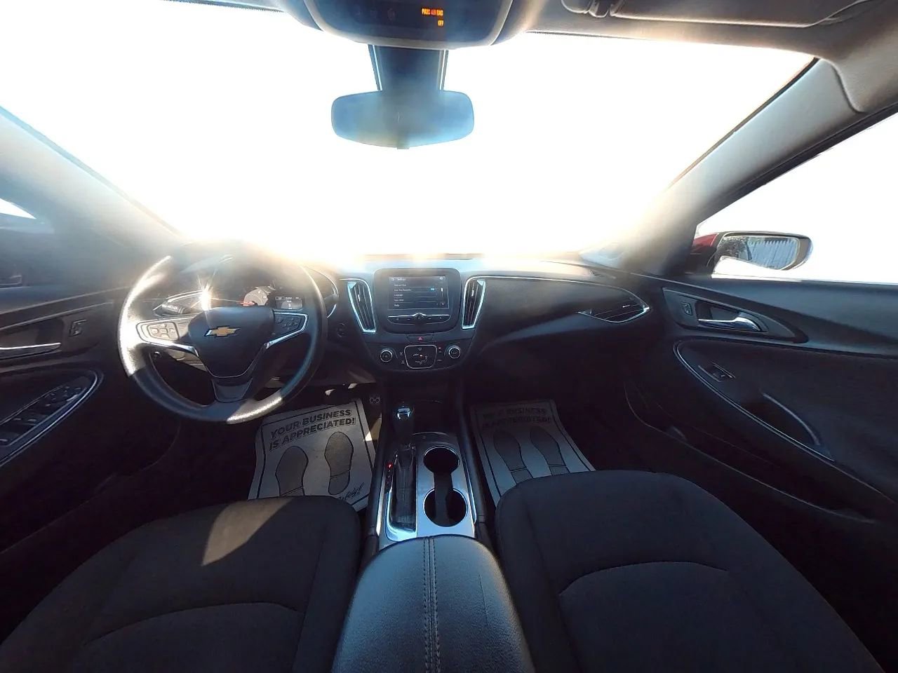 Used 2018 Chevrolet Malibu LT FWD image 23