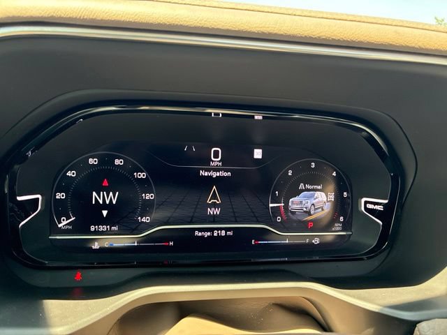 Used 2023 GMC Yukon Denali AWD/4WD image 24