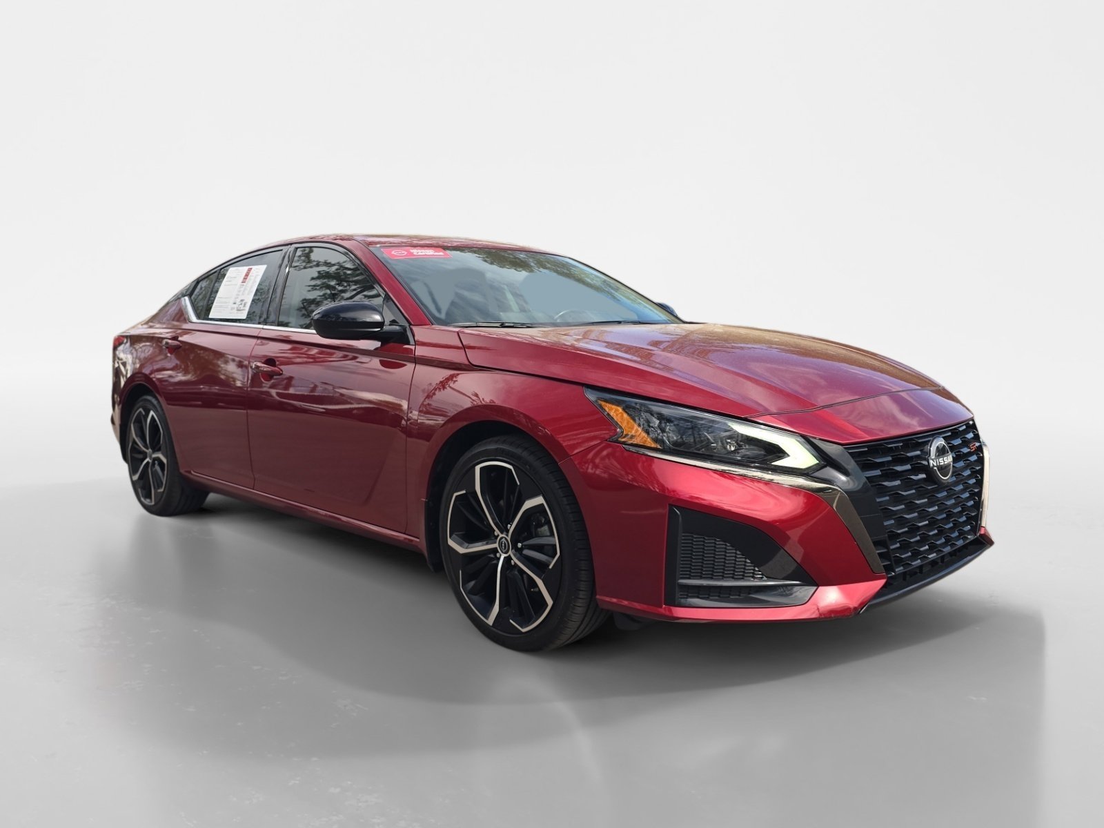 Used 2024 Nissan Altima 2.5 SR w/ SR Premium Package image 7