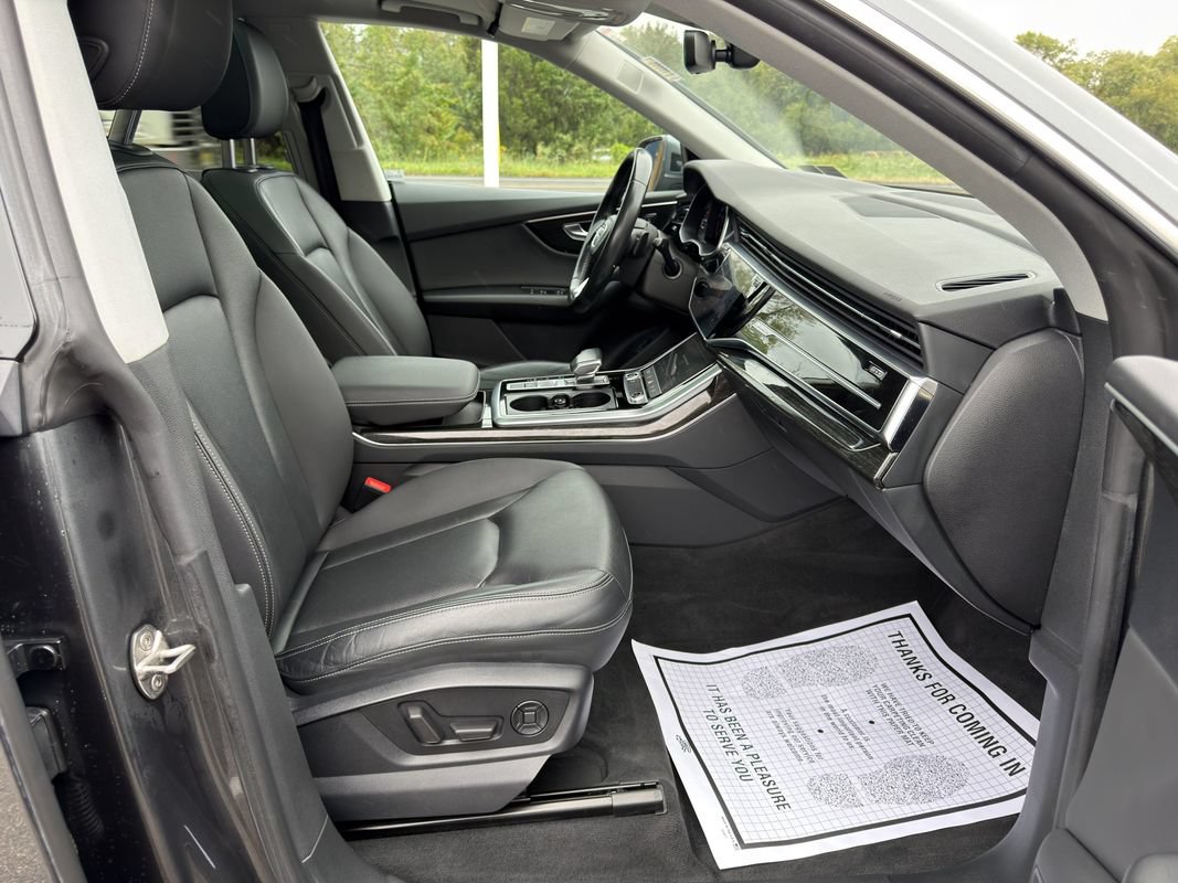 Used 2021 Audi Q8 Premium Plus w/ Premium Plus Package AWD/4WD image 30