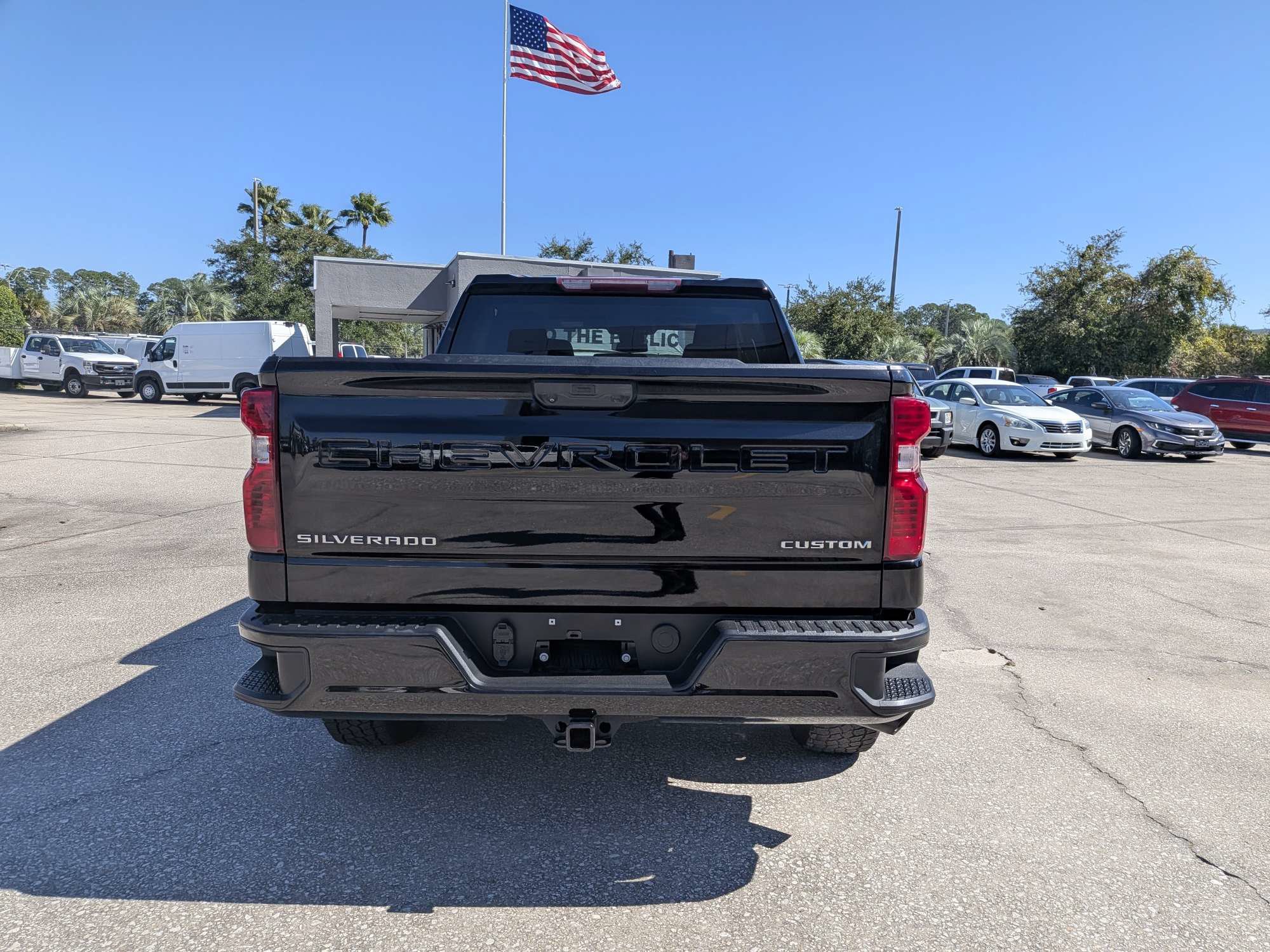 Used 2022 Chevrolet Silverado 1500 Custom AWD/4WD image 5