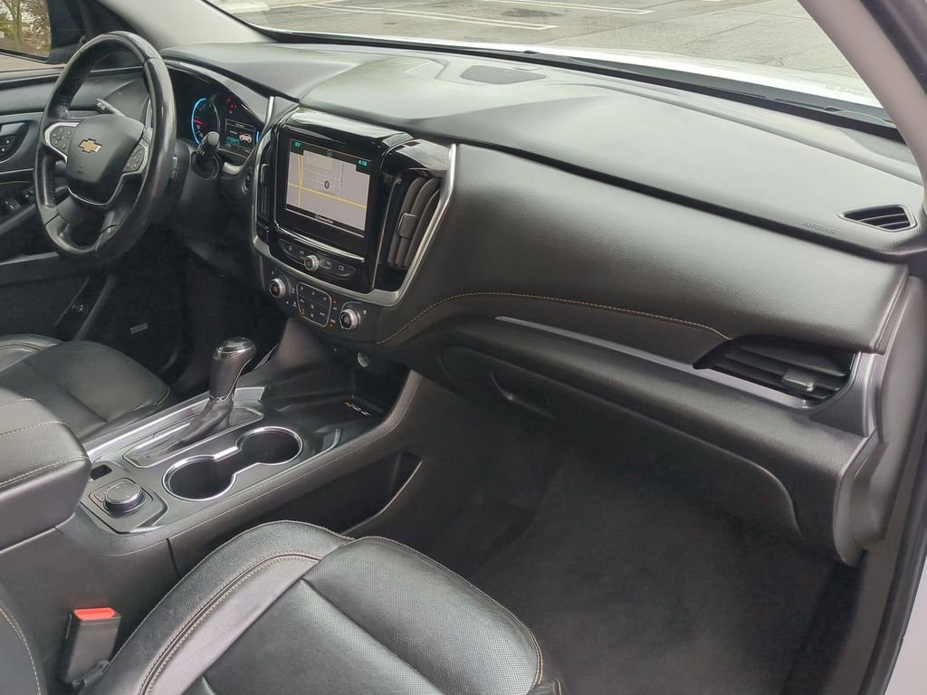 Used 2019 Chevrolet Traverse Premier w/ Redline Edition FWD image 33