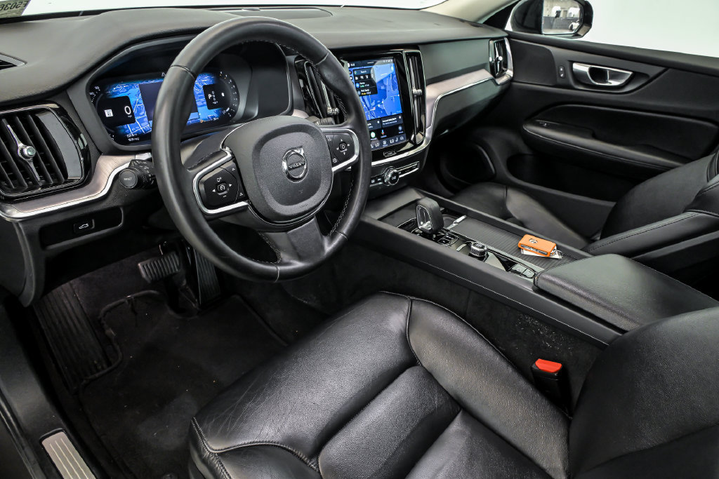 Used 2024 Volvo S60 B5 Core FWD image 11