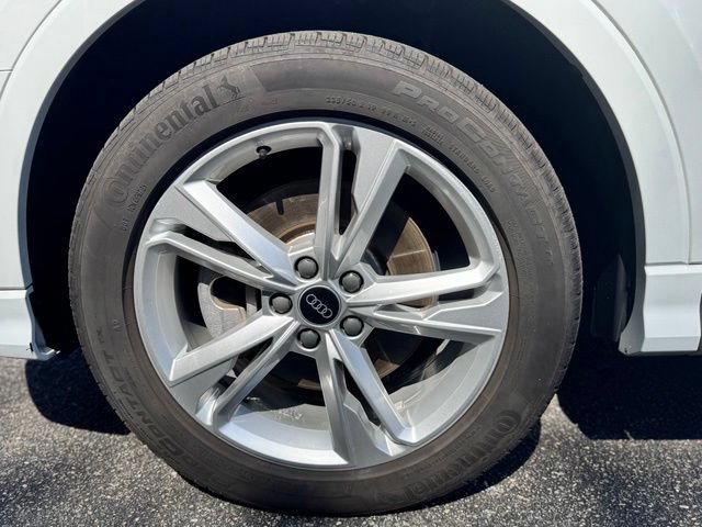 Certified 2022 Audi Q3 2.0T Premium Plus w/ Premium Plus Package AWD/4WD image 14