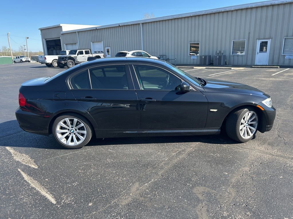 Used 2009 BMW 328i Sedan image 8