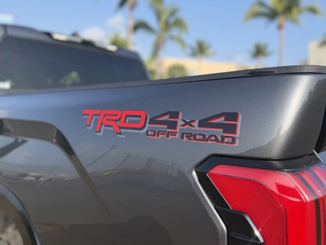 Used 2024 Toyota Tundra Platinum image 17