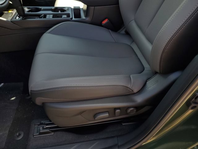 New 2026 Subaru Outback Limited AWD/4WD image 18