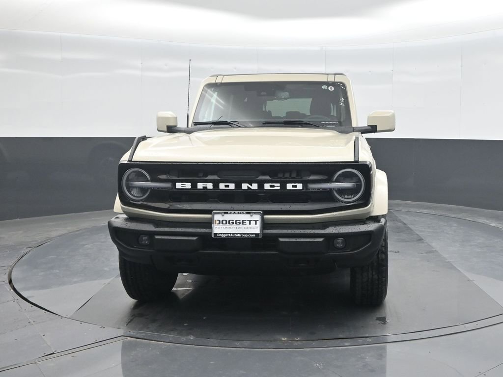 New 2026 Ford Bronco Outer Banks image 5