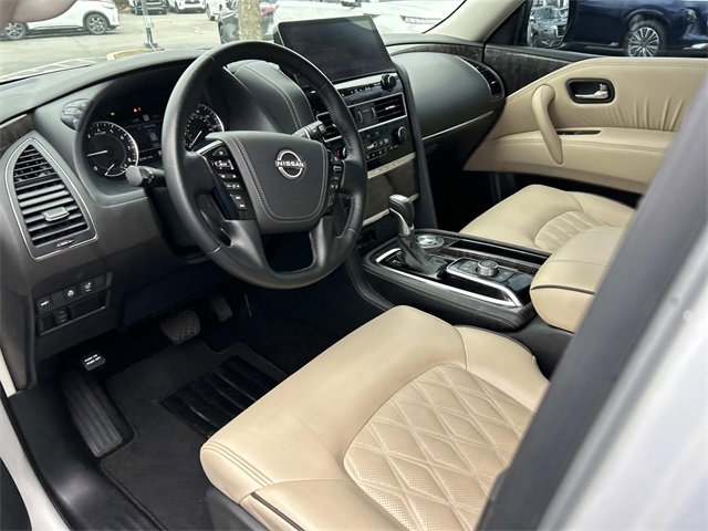 Used 2024 Nissan Armada Platinum w/ Captain's Chairs Package image 15