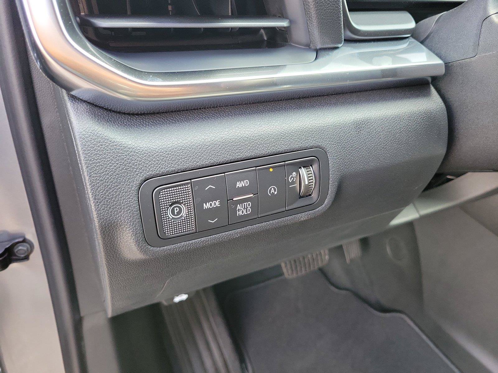 New 2027 GMC Terrain Elevation w/ Elevation Premium Package AWD/4WD image 22