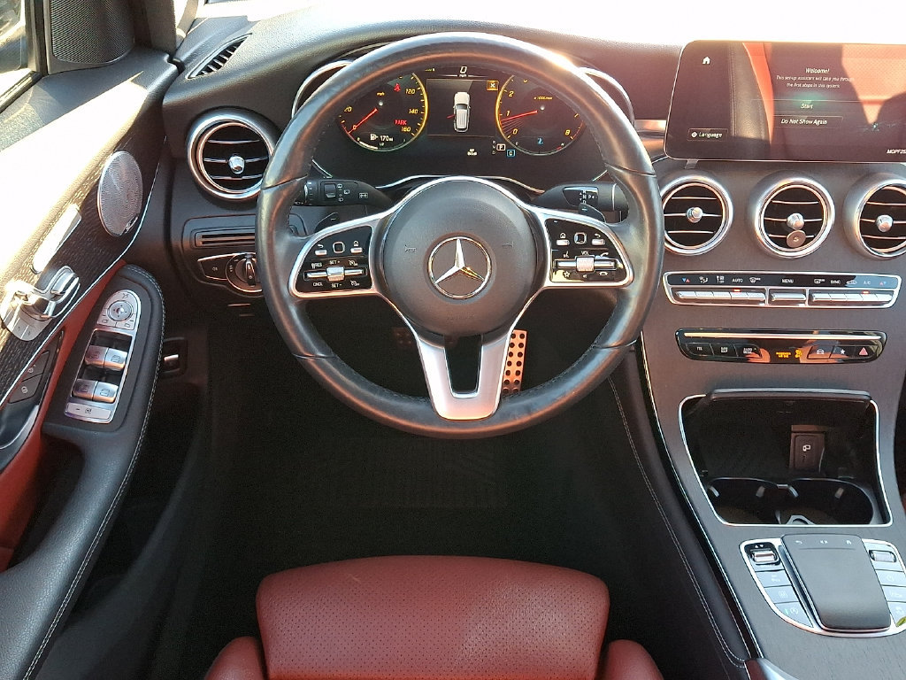 Used 2020 Mercedes-Benz GLC 300 4MATIC image 11