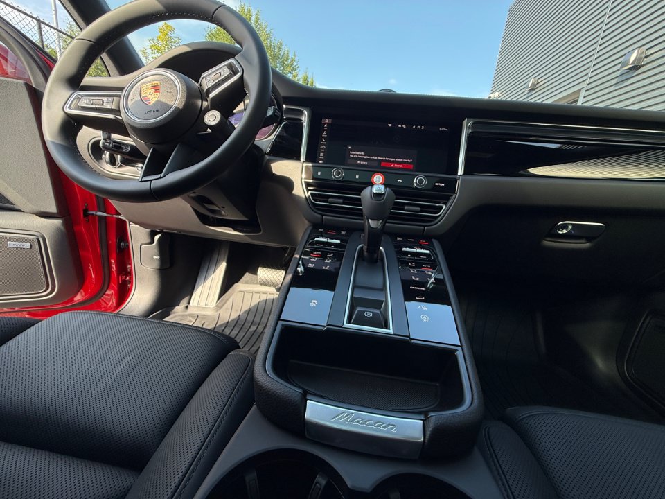 New 2026 Porsche Macan Turbo AWD/4WD image 16