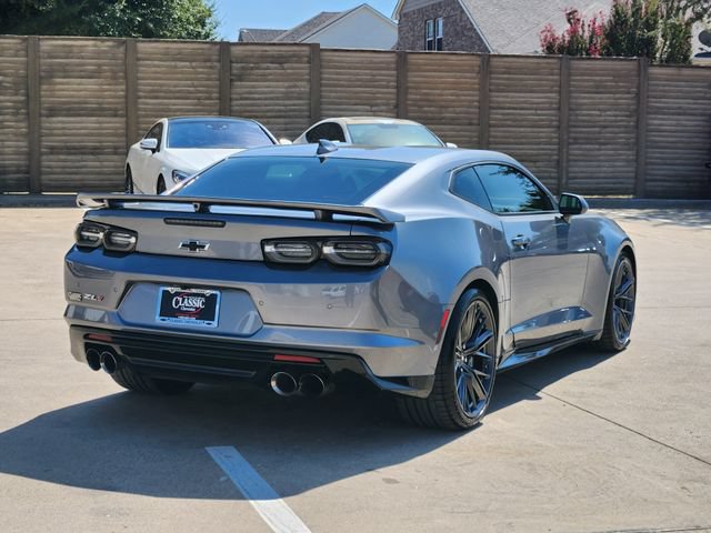 Used 2019 Chevrolet Camaro ZL1 RWD image 15