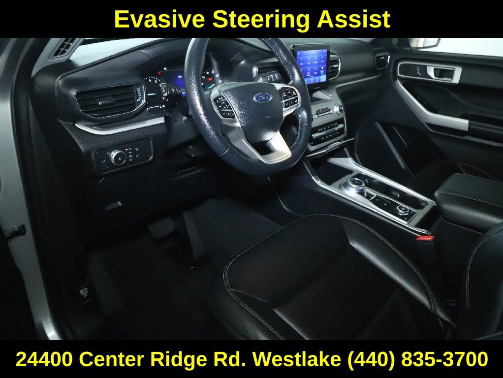 Used 2022 Ford Explorer XLT w/ Equipment Group 202A image 18