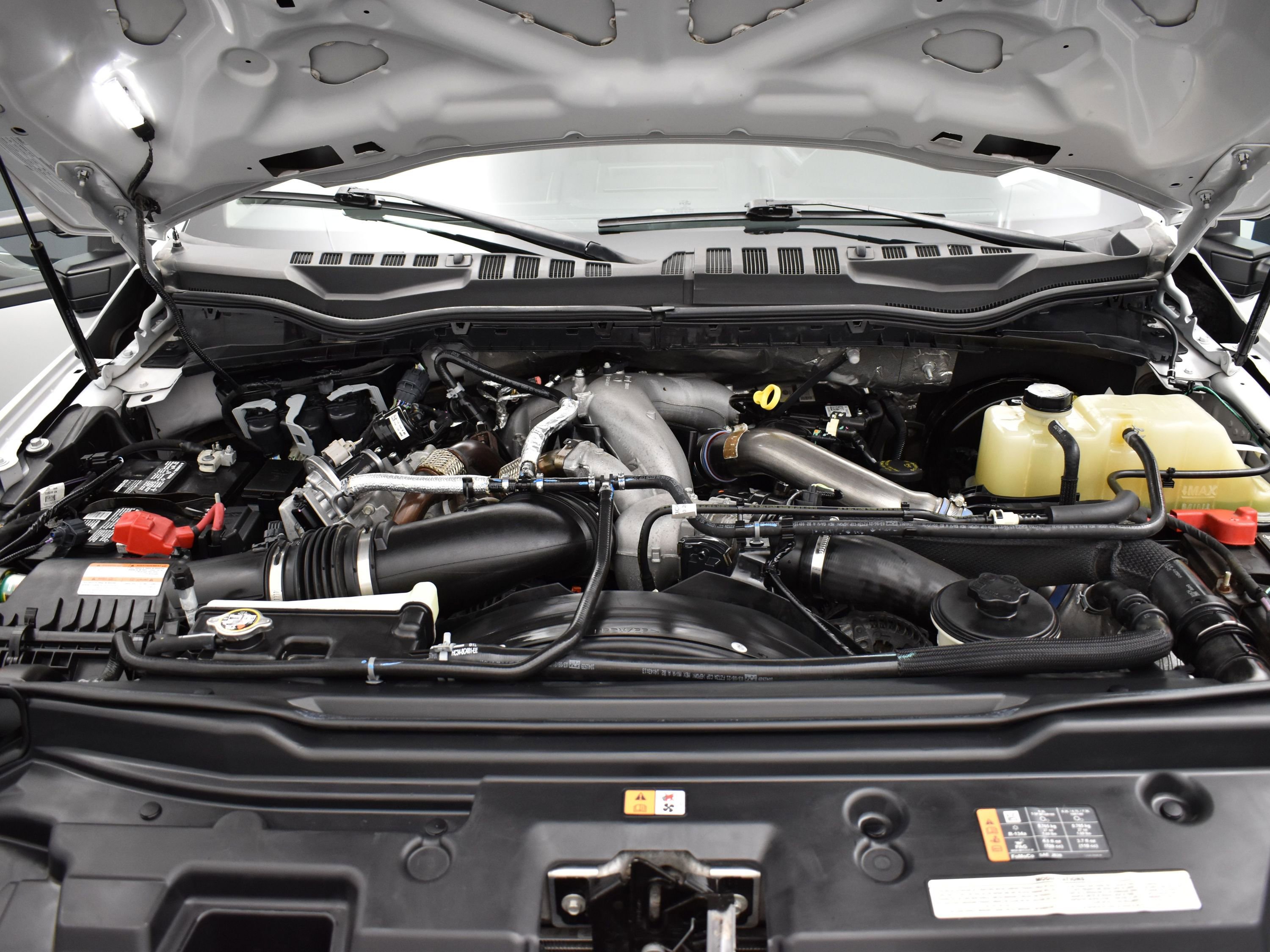 Used 2021 Ford F350 Lariat image 7