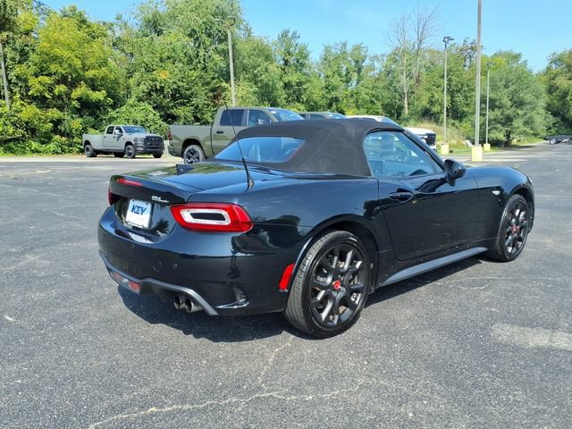 Used 2018 FIAT 124 Spider Abarth w/ Convenience Group RWD image 7