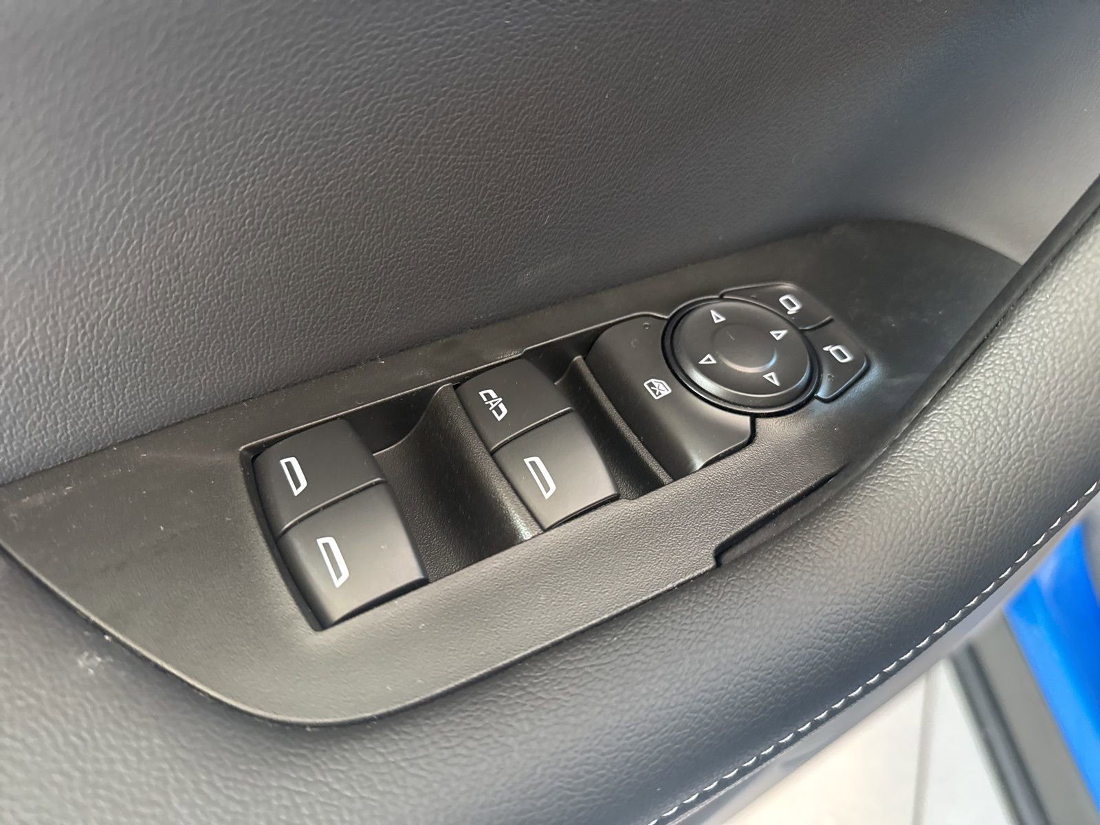 New 2026 Chevrolet Blazer LT w/ Convenience Package image 15