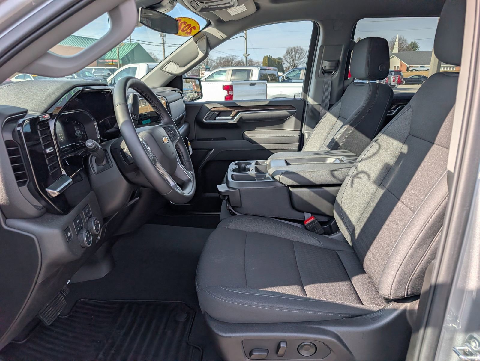 New 2025 Chevrolet Silverado 1500 LT image 17