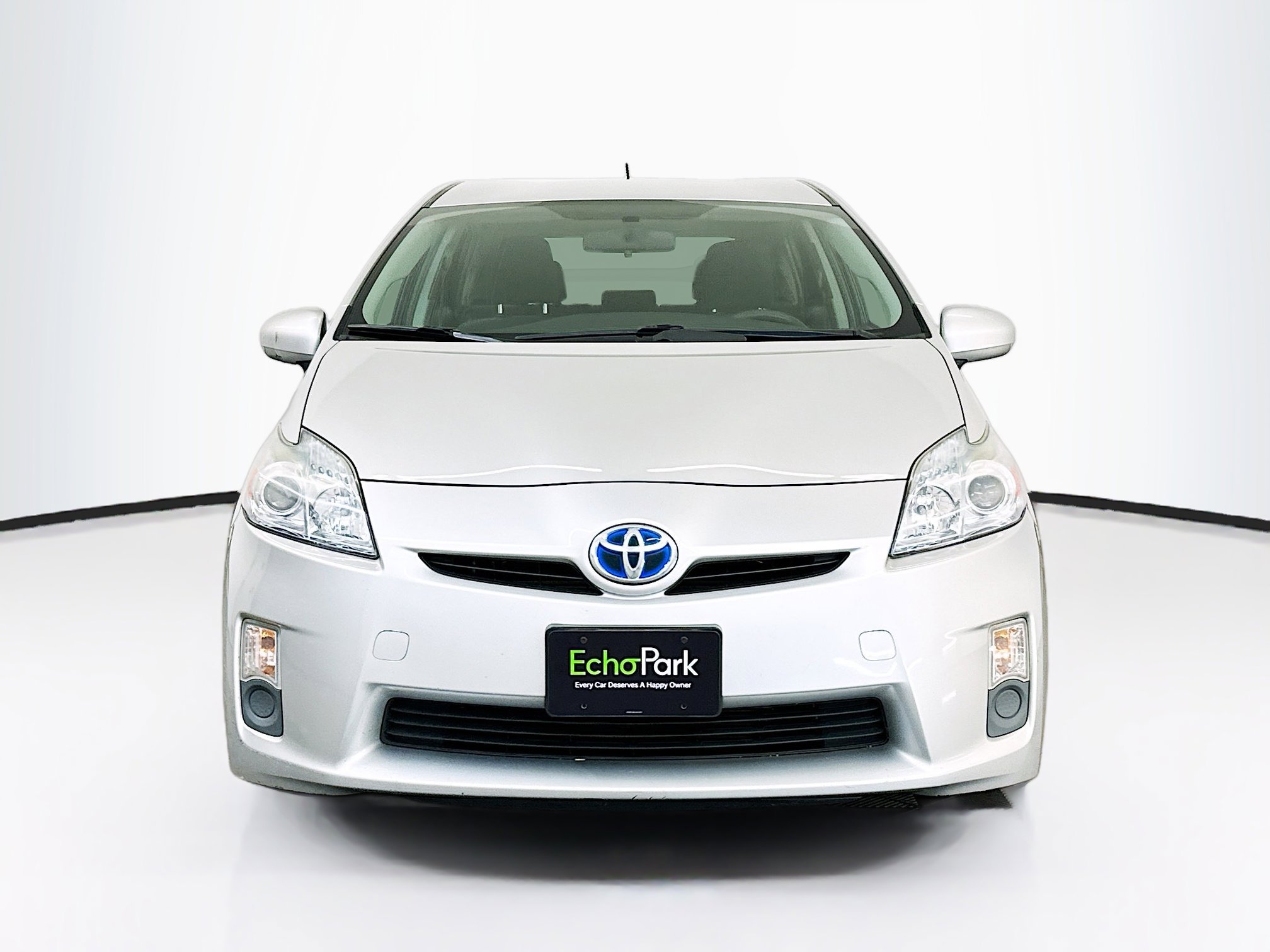 Used 2010 Toyota Prius Three image 2