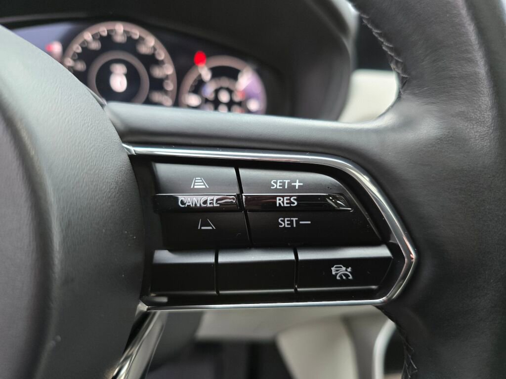 Used 2024 MAZDA CX-90 Plug-In Hybrid w/ Premium Plus image 16