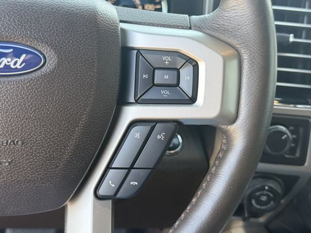 Used 2018 Ford F150 King Ranch w/ Equipment Group 601A Luxury AWD/4WD image 17