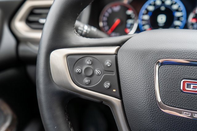 Used 2023 GMC Acadia Denali w/ Black Diamond Edition image 30