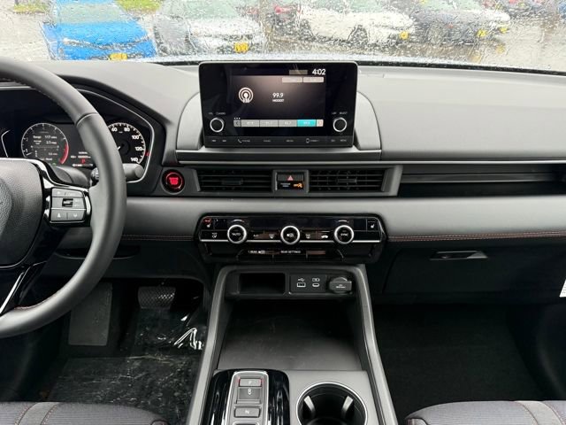 New 2025 Honda Pilot Sport image 22