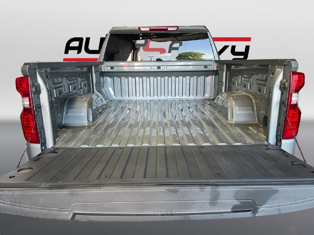 Used 2025 Chevrolet Silverado 1500 LT w/ LPO, Liner Protection Package AWD/4WD image 27