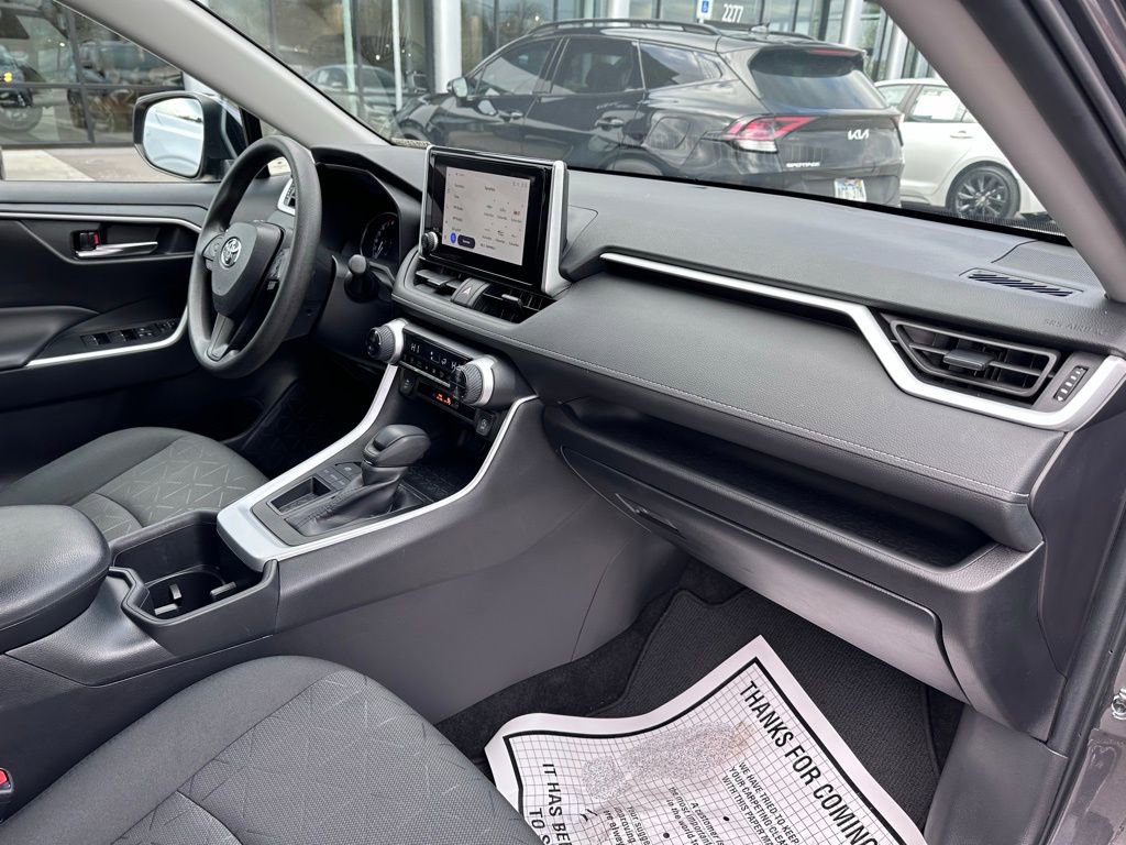 Used 2024 Toyota RAV4 XLE image 29