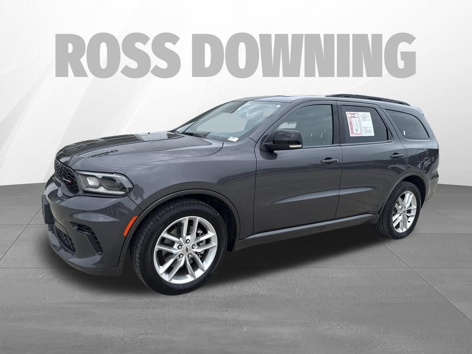 Used 2024 Dodge Durango GT RWD image 2
