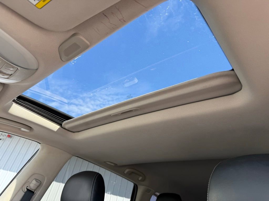 Used 2019 INFINITI QX60 Luxe w/ Essential Package image 14