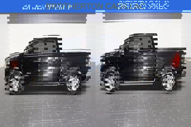 Used 2022 RAM 1500 Laramie image 2