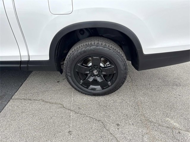 Used 2025 Honda Ridgeline Black Edition image 29