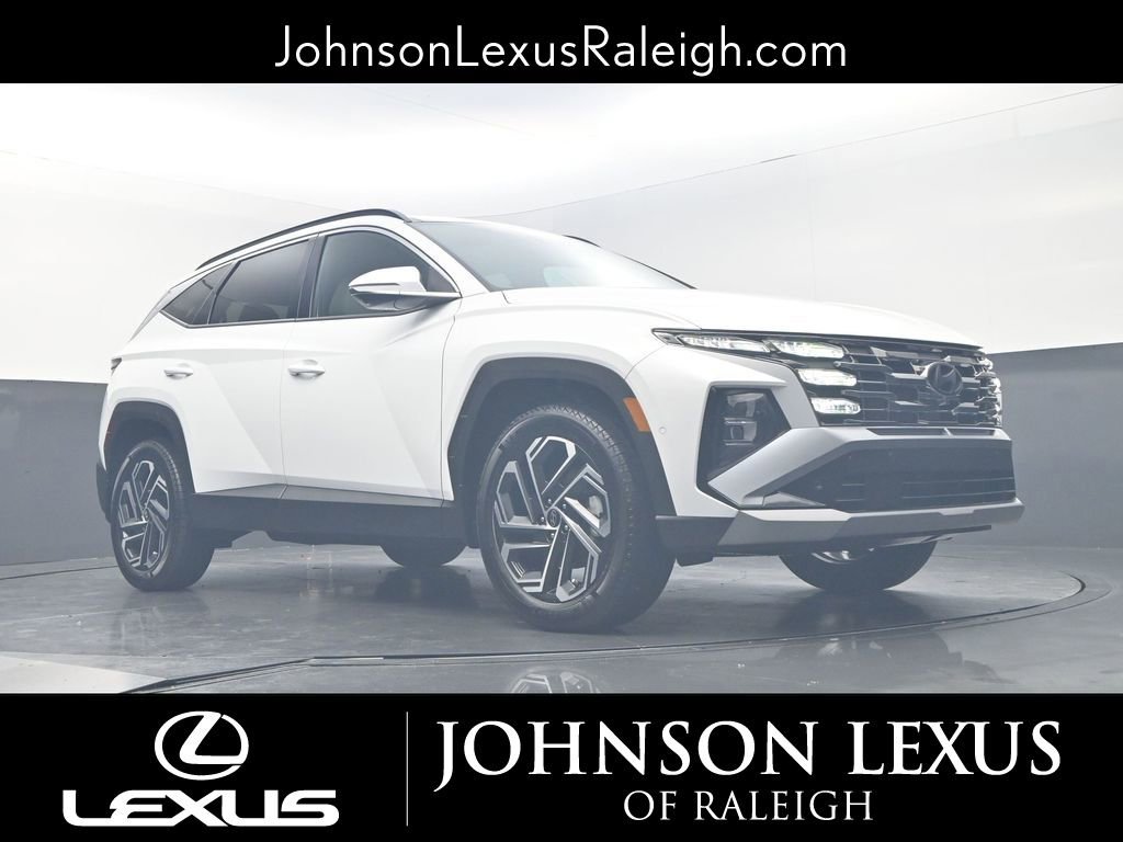 Used 2025 Hyundai Tucson Limited image 16