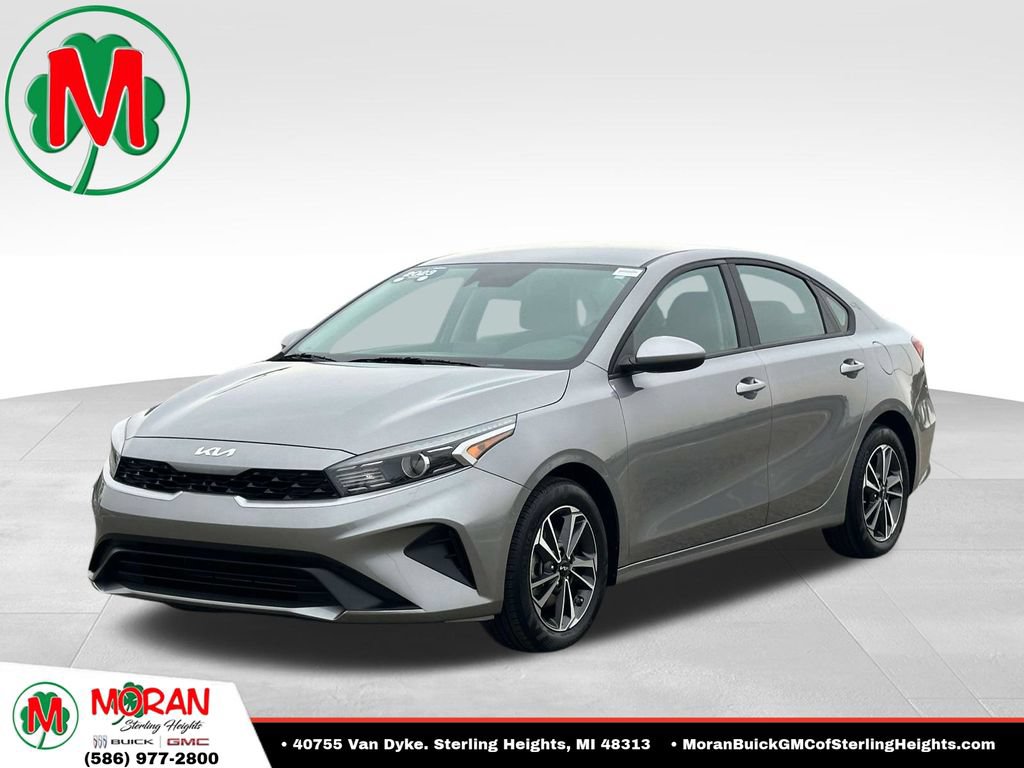Used 2023 Kia Forte LXS FWD image 1
