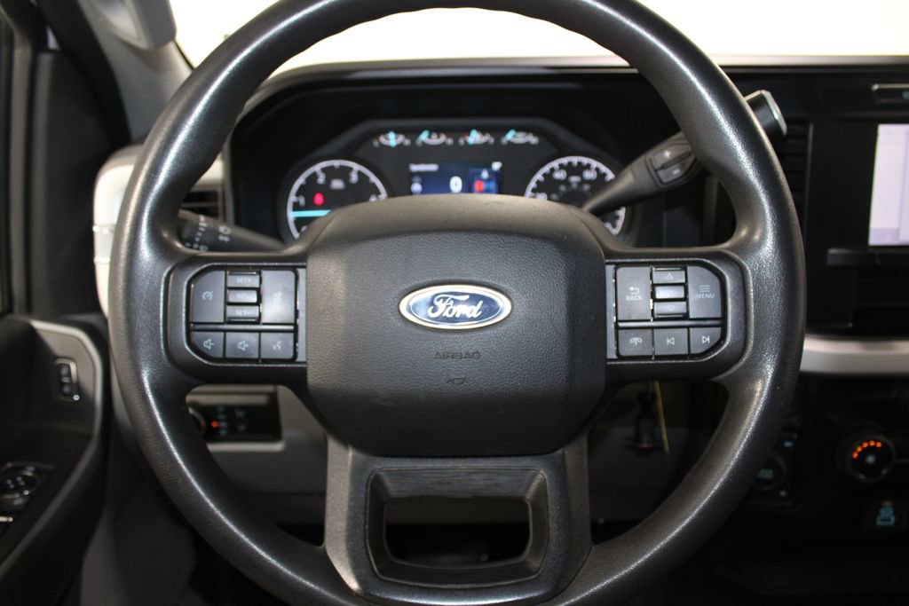Used 2024 Ford F250 XLT image 35