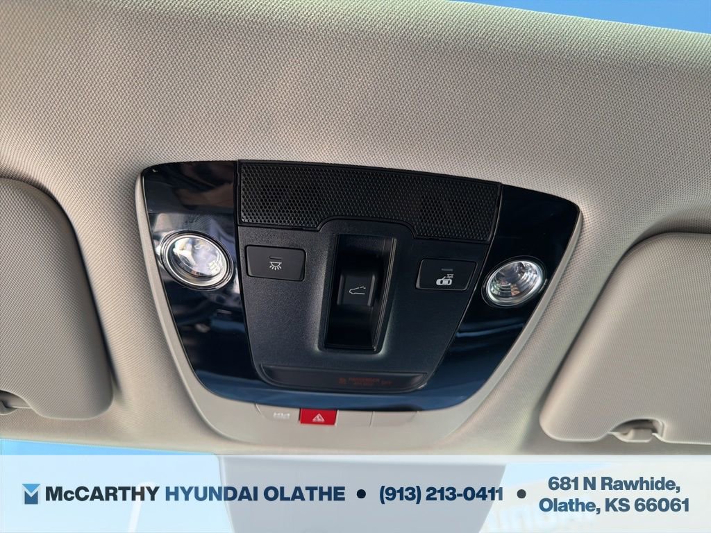 Used 2025 Kia Sportage EX w/ Premium Package FWD image 34