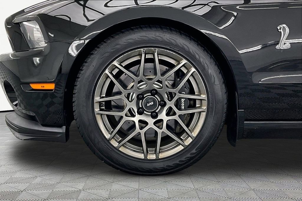 Used 2014 Ford Mustang Shelby GT500 w/ Equipment Group 821A RWD image 9