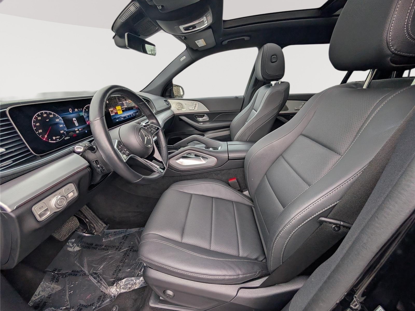 Used 2025 Mercedes-Benz GLS 450 4MATIC image 18