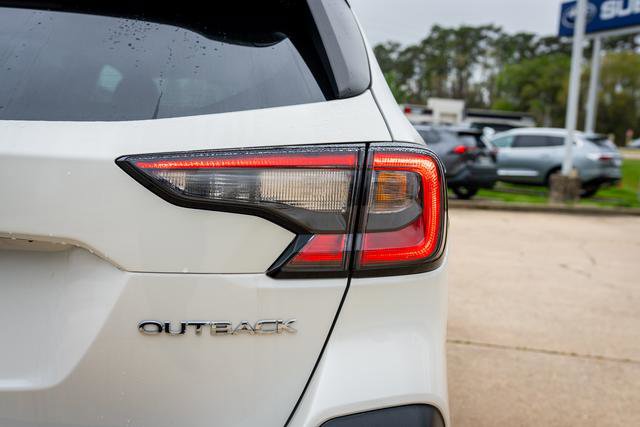 Certified 2025 Subaru Outback Premium AWD/4WD image 34