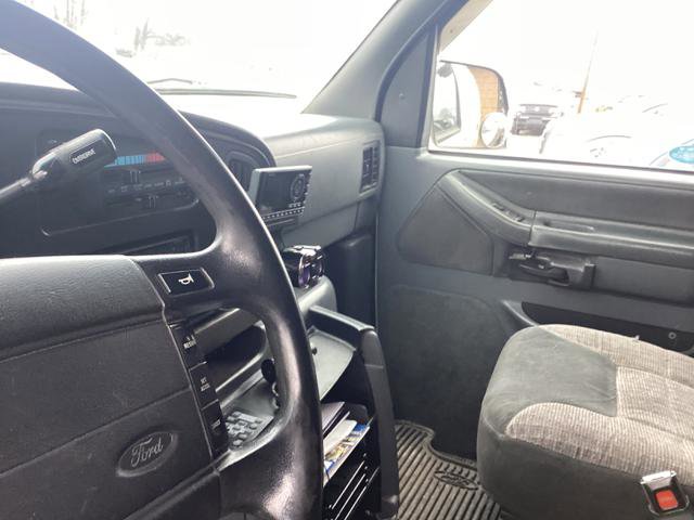 Used 1996 Ford E-350 and Econoline 350 RWD image 8