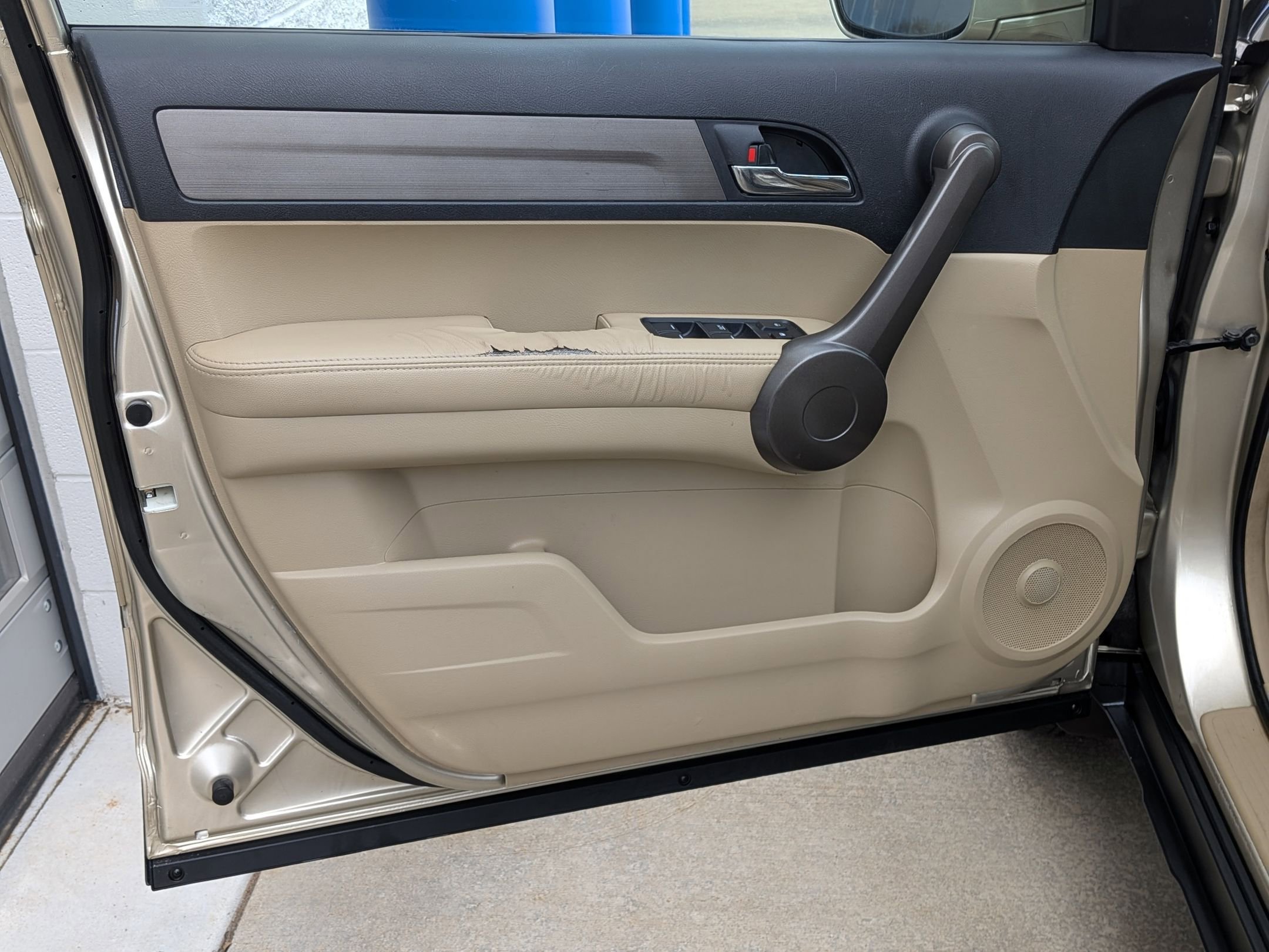 Used 2008 Honda CR-V EX-L image 12