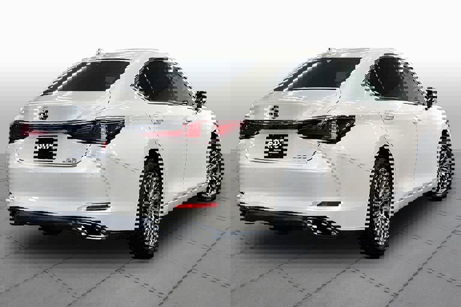 Used 2019 Lexus ES 350 w/ Premium Package image 12