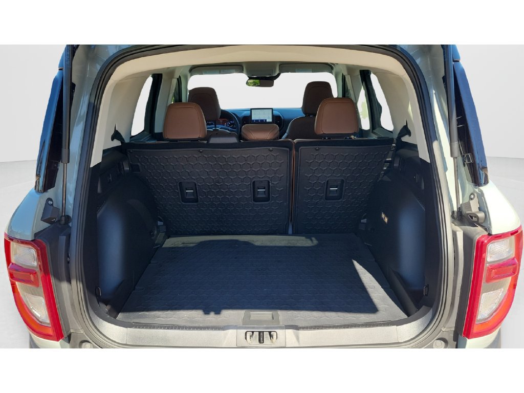 Used 2023 Ford Bronco Sport Outer Banks AWD/4WD image 9