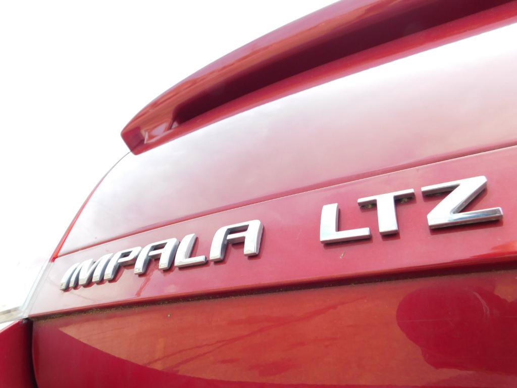 Used 2014 Chevrolet Impala LTZ FWD image 15